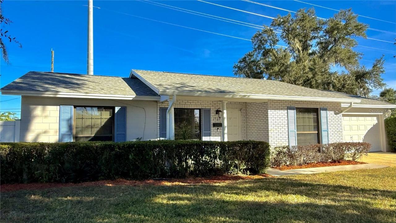 1123 Brockway Ave., Orlando, FL 32807