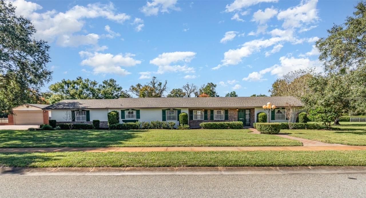 300 Idyllwilde Dr., Sanford, FL 32771