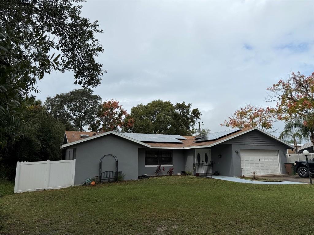 380 Dumont Ave., Deltona, FL 32738