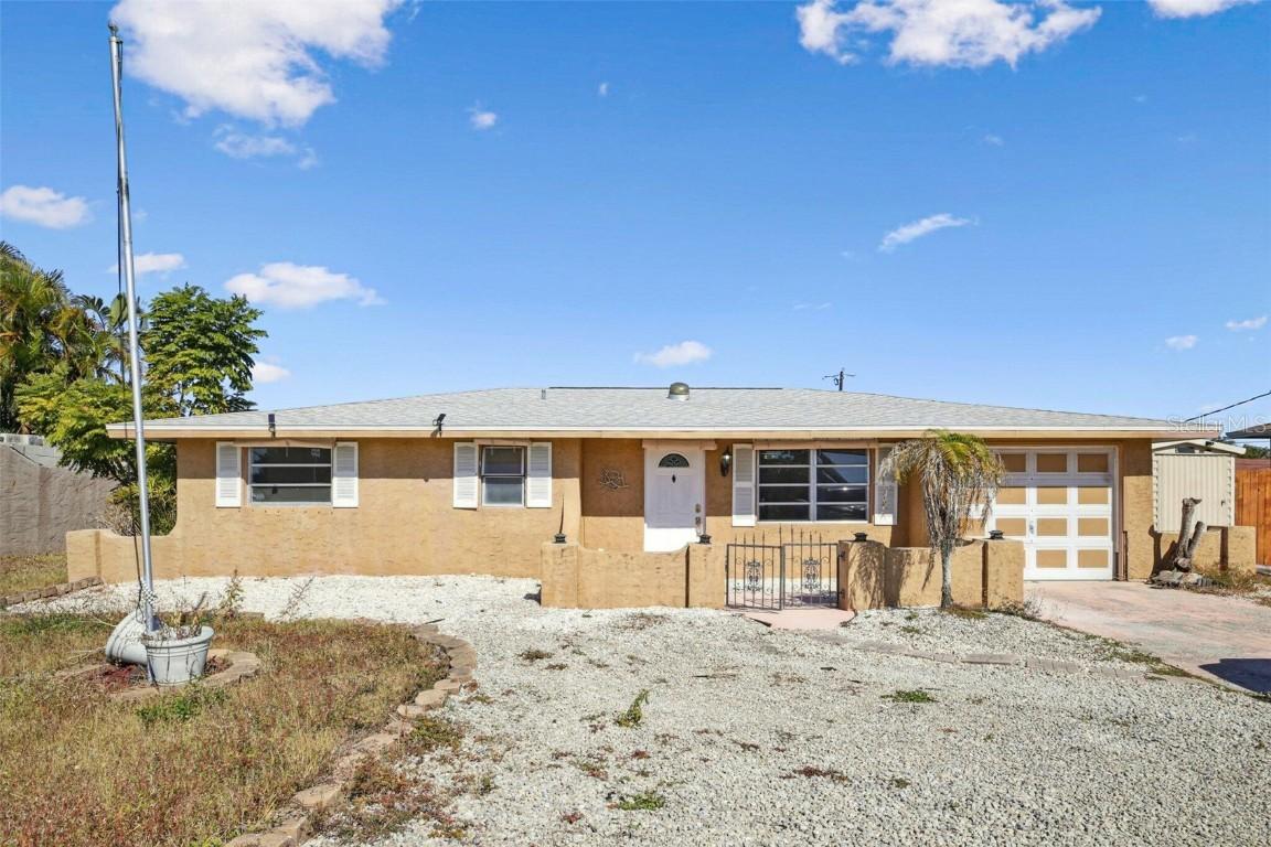 20168 Edgewater Dr., Port Charlotte, FL 33952