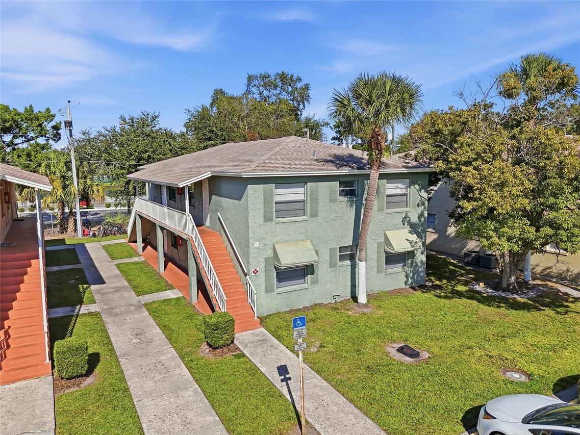 705 Michigan Ct. #1-4, St Cloud, FL 34769