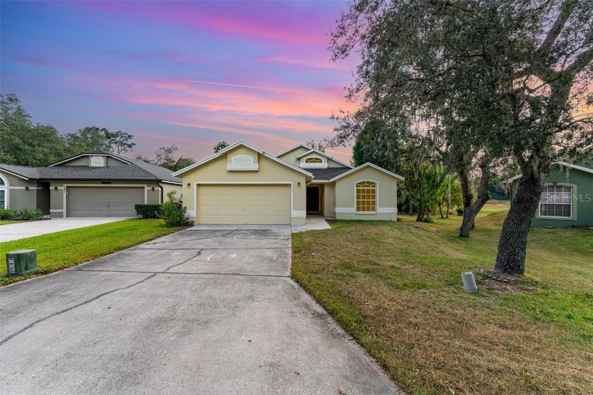 1005 Tequesta Tr., Lake Wales, FL 33898