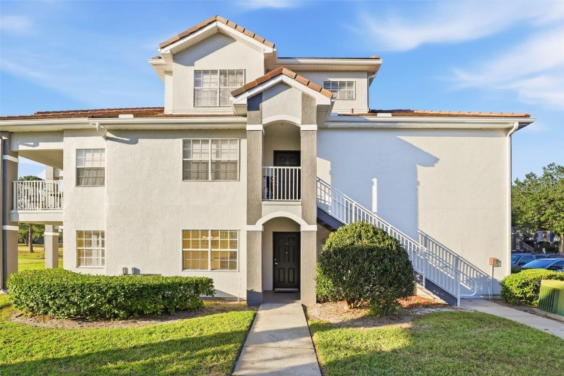13839 Fairway Island Dr. #1111, Orlando, FL 32837