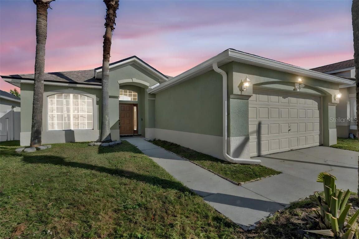 2142 Bridgeview Cir., Orlando, FL 32824