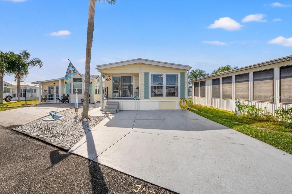 9000 Us Highway 192 #303, Clermont, FL 34714