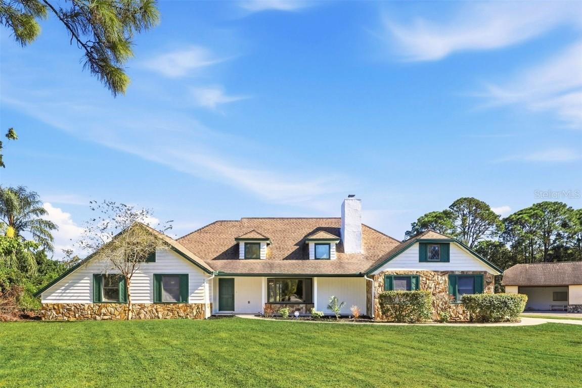 4900 Hidden Pine Pl., Cocoa, FL 32926