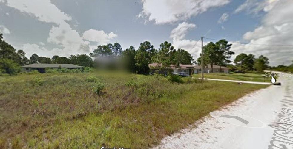 921 Graystone Ave., Lehigh Acres, FL 33974