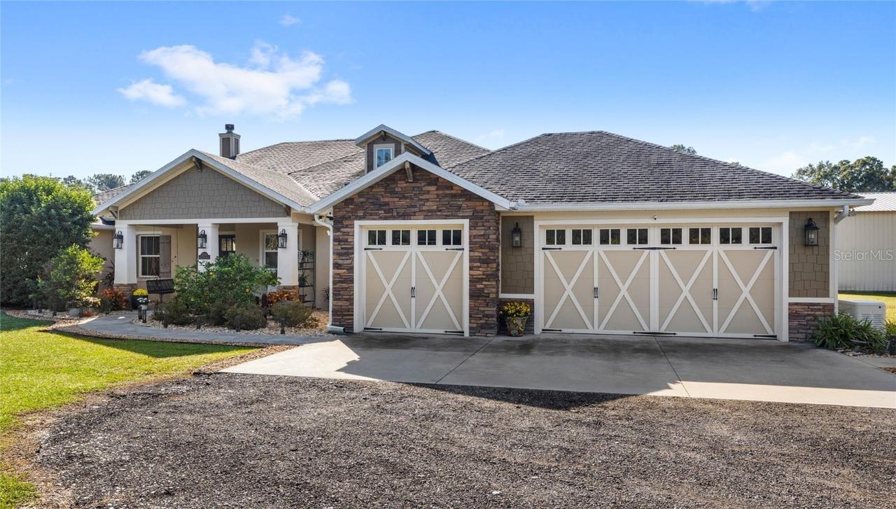 22220 Deer Park Ave., Eustis, FL 32736