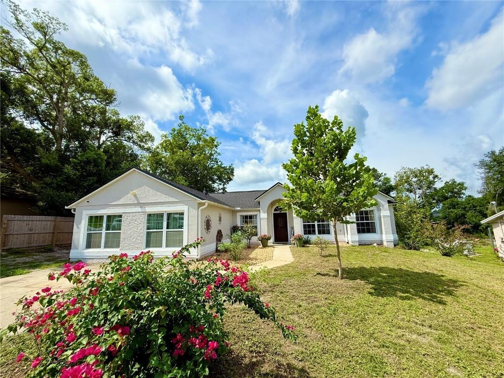 2156 El Campo Ave., Deltona, FL 32725