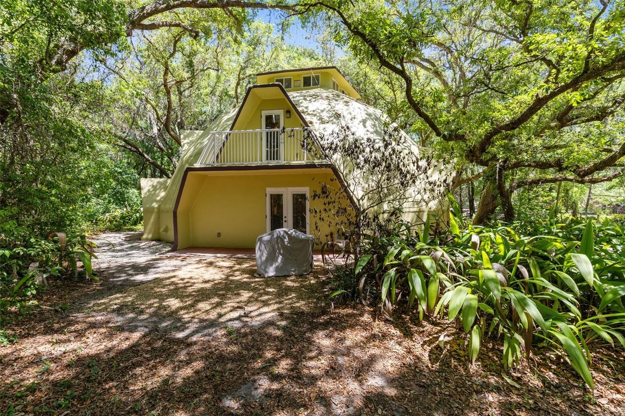 5789 N Apopka Vineland Rd., Orlando, FL 32818