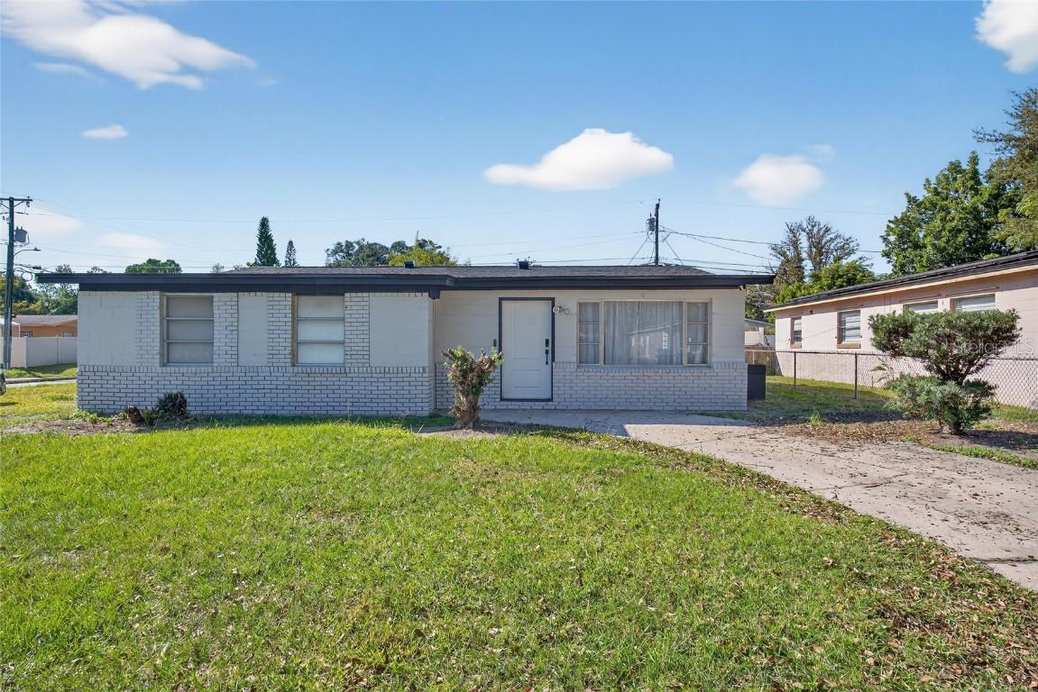 7616 Mandarin Dr., Orlando, FL 32819