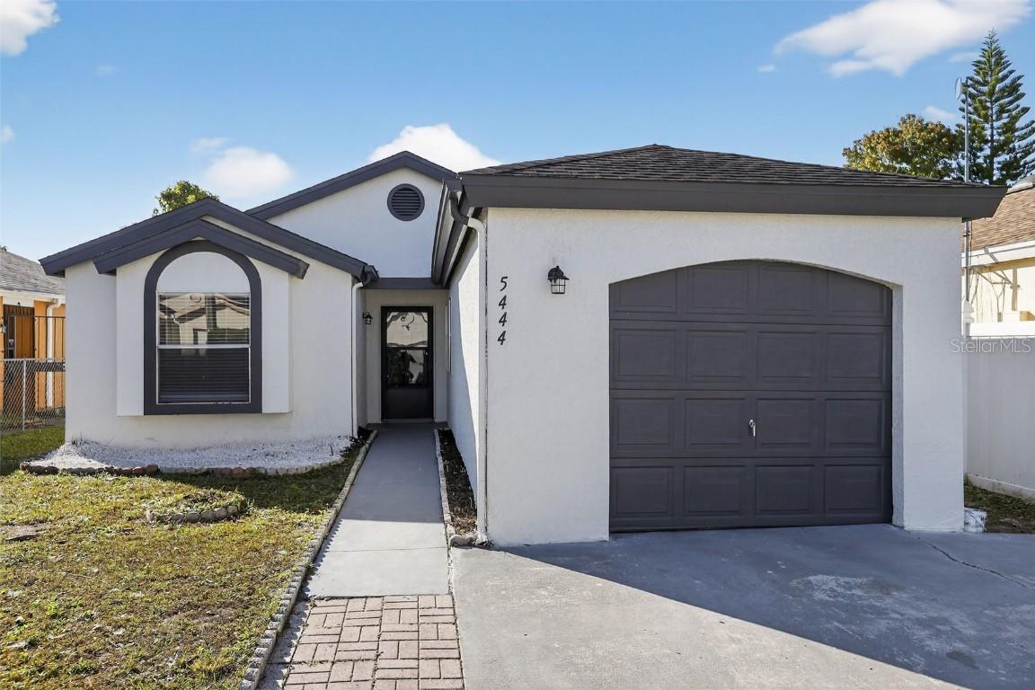 5444 Blueberry Dr., Orlando, FL 32811