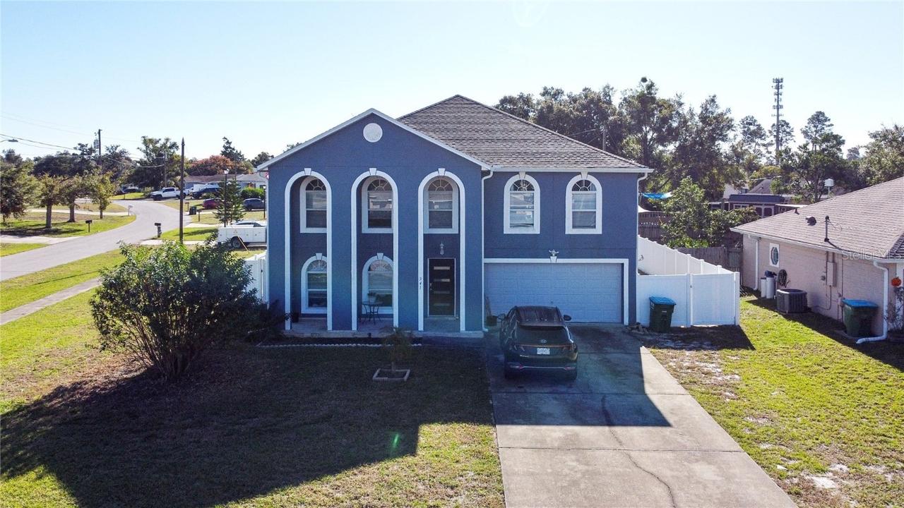 541 Blackstone Ave., Deltona, FL 32725