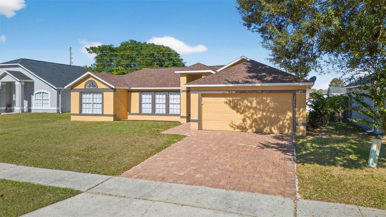 2346 Queenswood Cir., Kissimmee, FL 34743