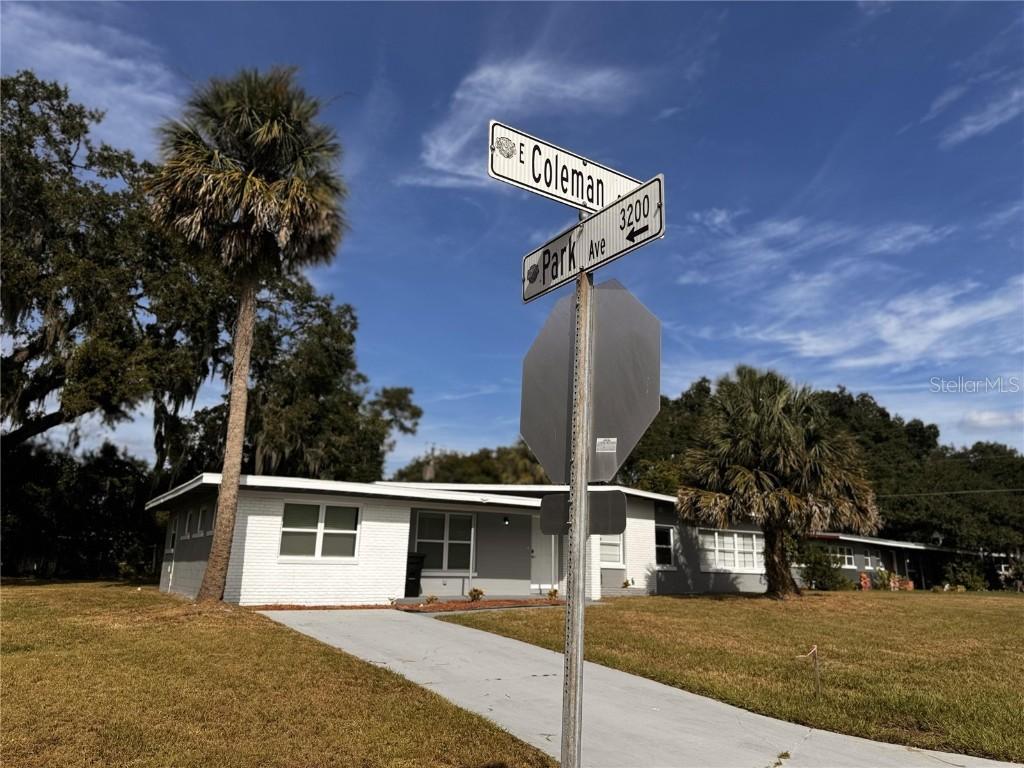 100 E Coleman Cir., Sanford, FL 32773