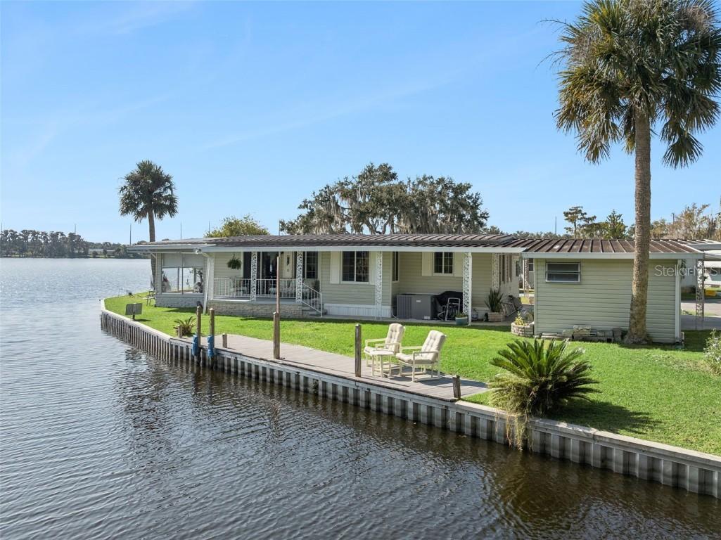120 Breezy Point, Eustis, FL 32726