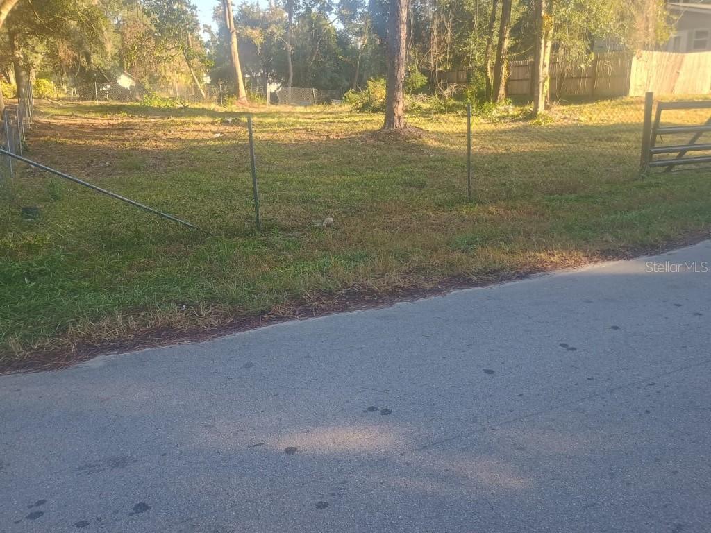 27847 Veva Ave., Paisley, FL 32767