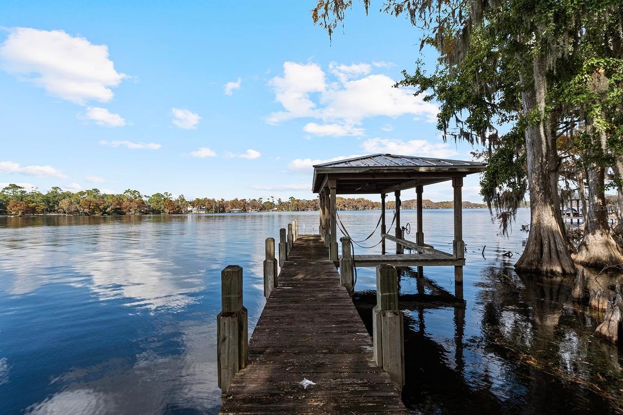 520 Lake Mills Rd., Chuluota, FL 32766