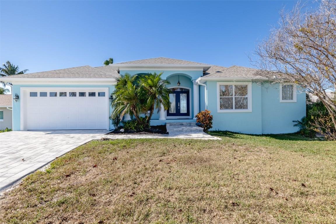 11850 7th St., Treasure Island, FL 33706