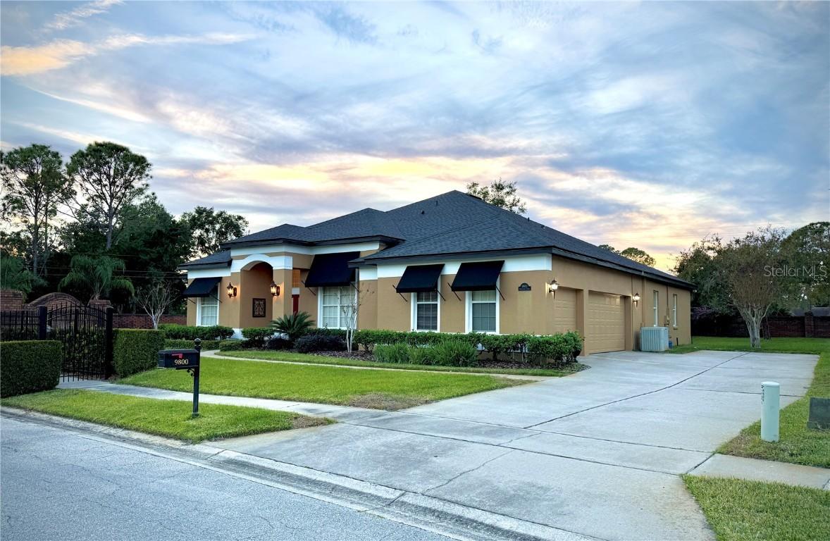 9800 Montclair Cir., Apopka, FL 32703