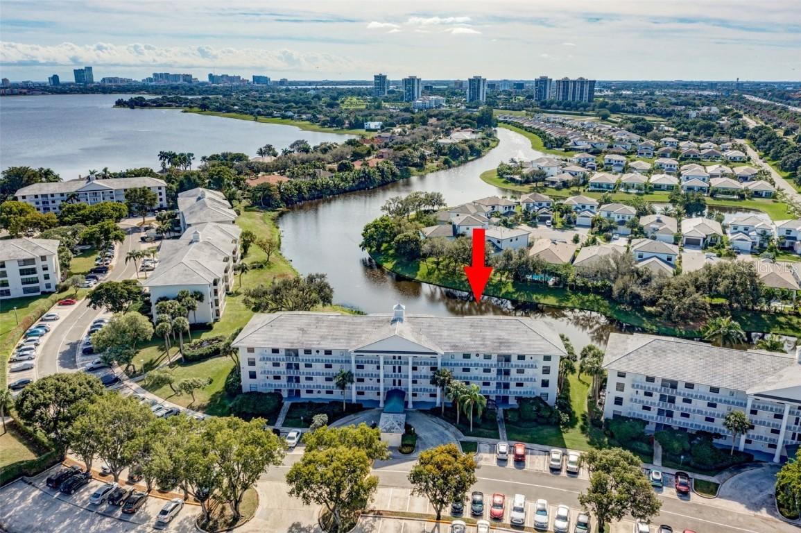 3630 Whitehall Dr. #105, West Palm Beach, FL 33401