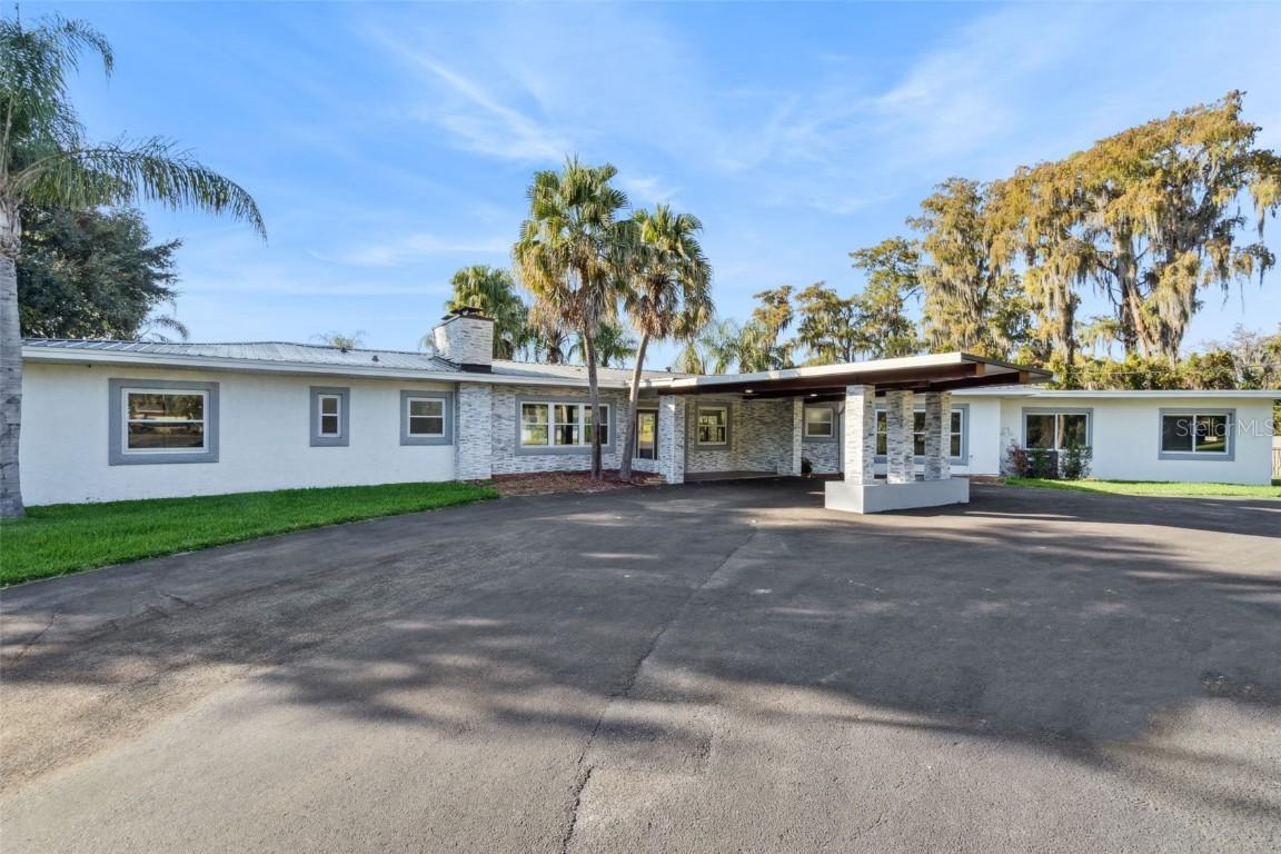 5526 Parkdale Dr., Orlando, FL 32839