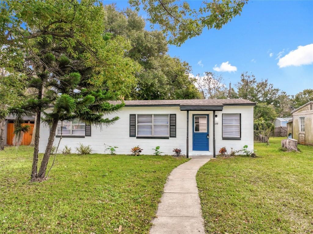 409 Orange Ave., Sanford, FL 32771