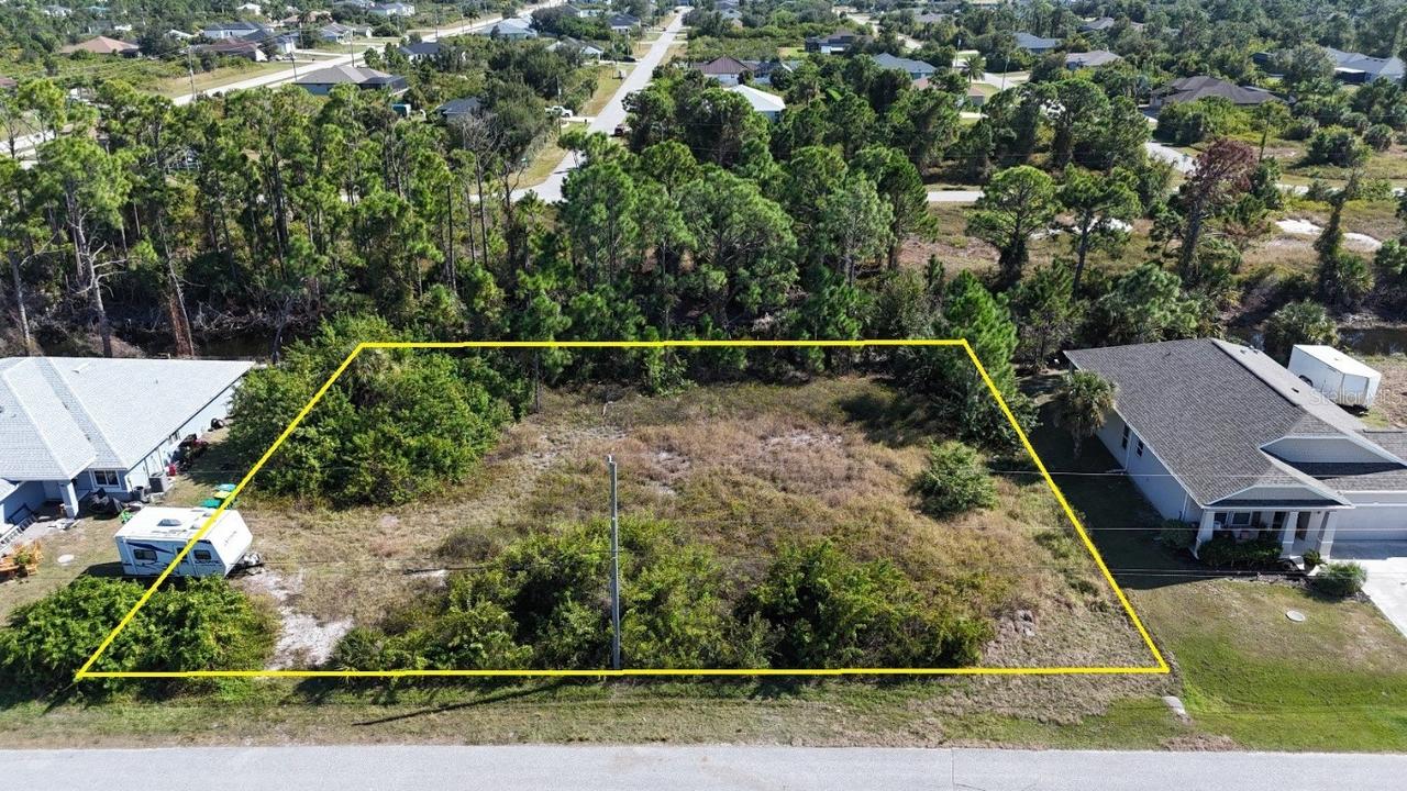 8456 Agate St., Port Charlotte, FL 33981