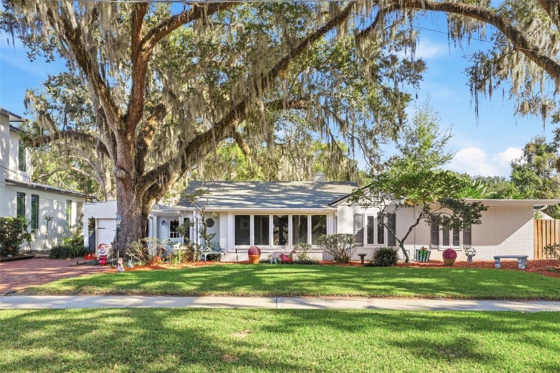 1815 Amherst Ave., Orlando, FL 32804