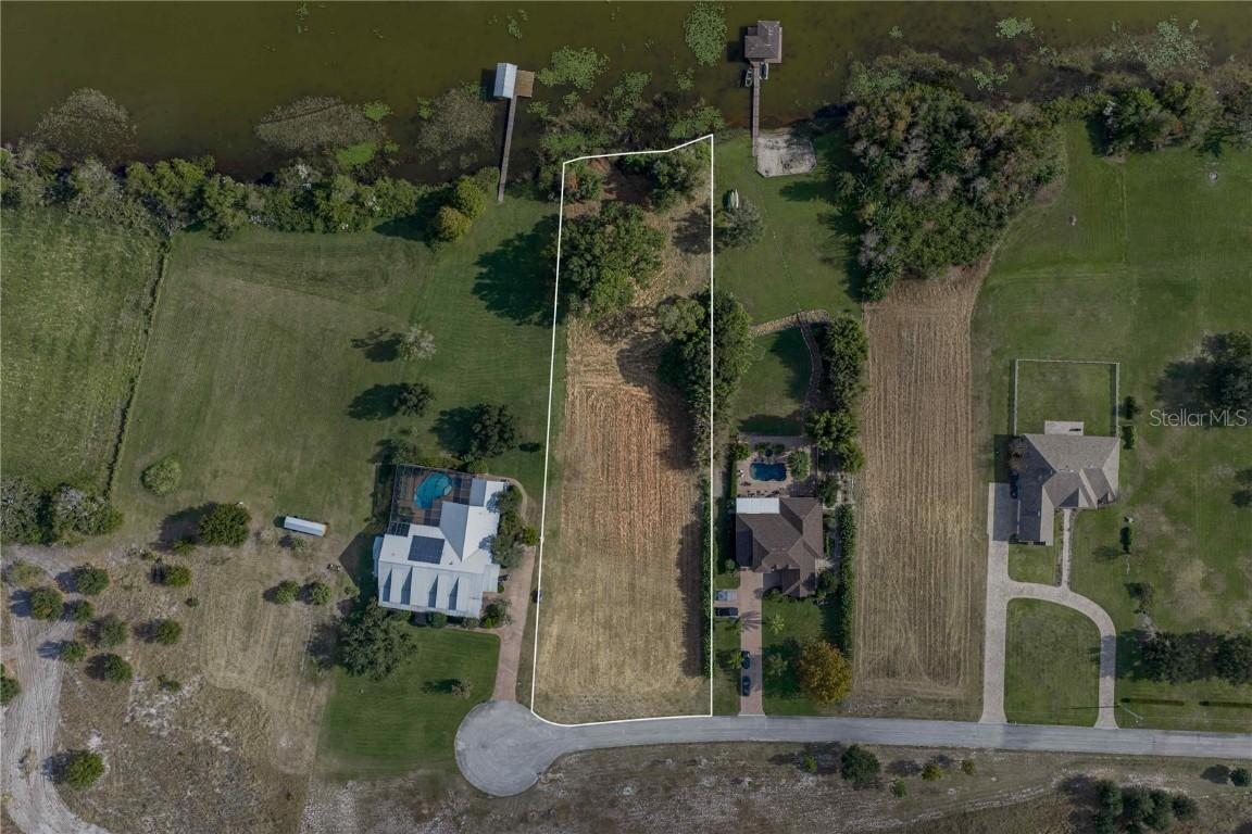 2080 Kennwood Grove Ln., Auburndale, FL 33823