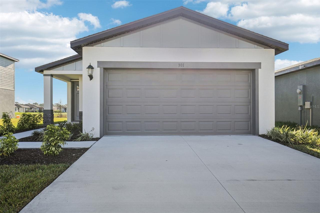 301 Lazy Shore Dr., Nokomis, FL 34275