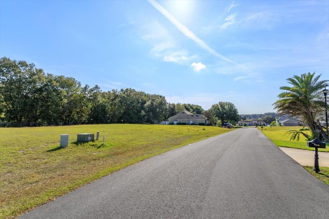 1007 Myrtle Breezes Ct., Fruitland Park, FL 34731