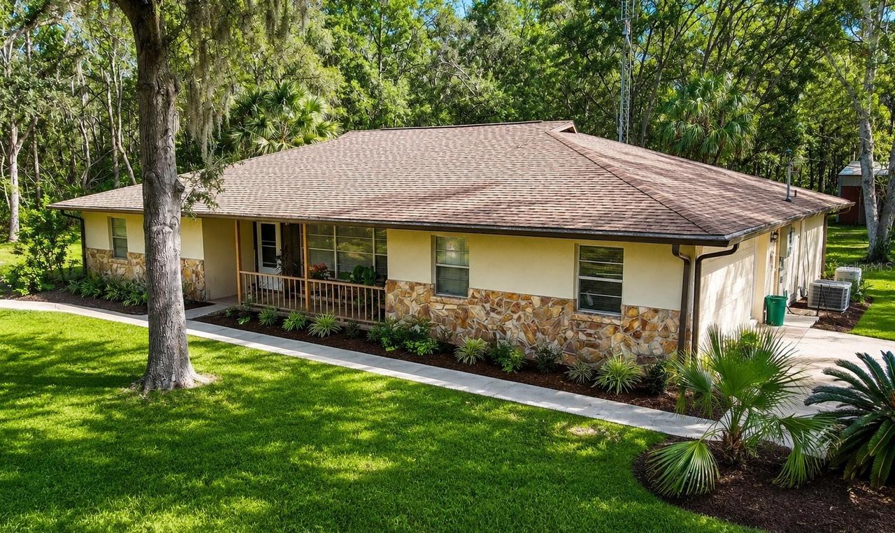 37600 Rolling Acres Rd., Lady Lake, FL 32159