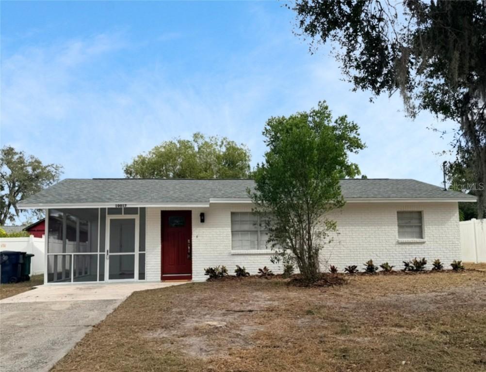 10017 N Hartts Dr., Tampa, FL 33617