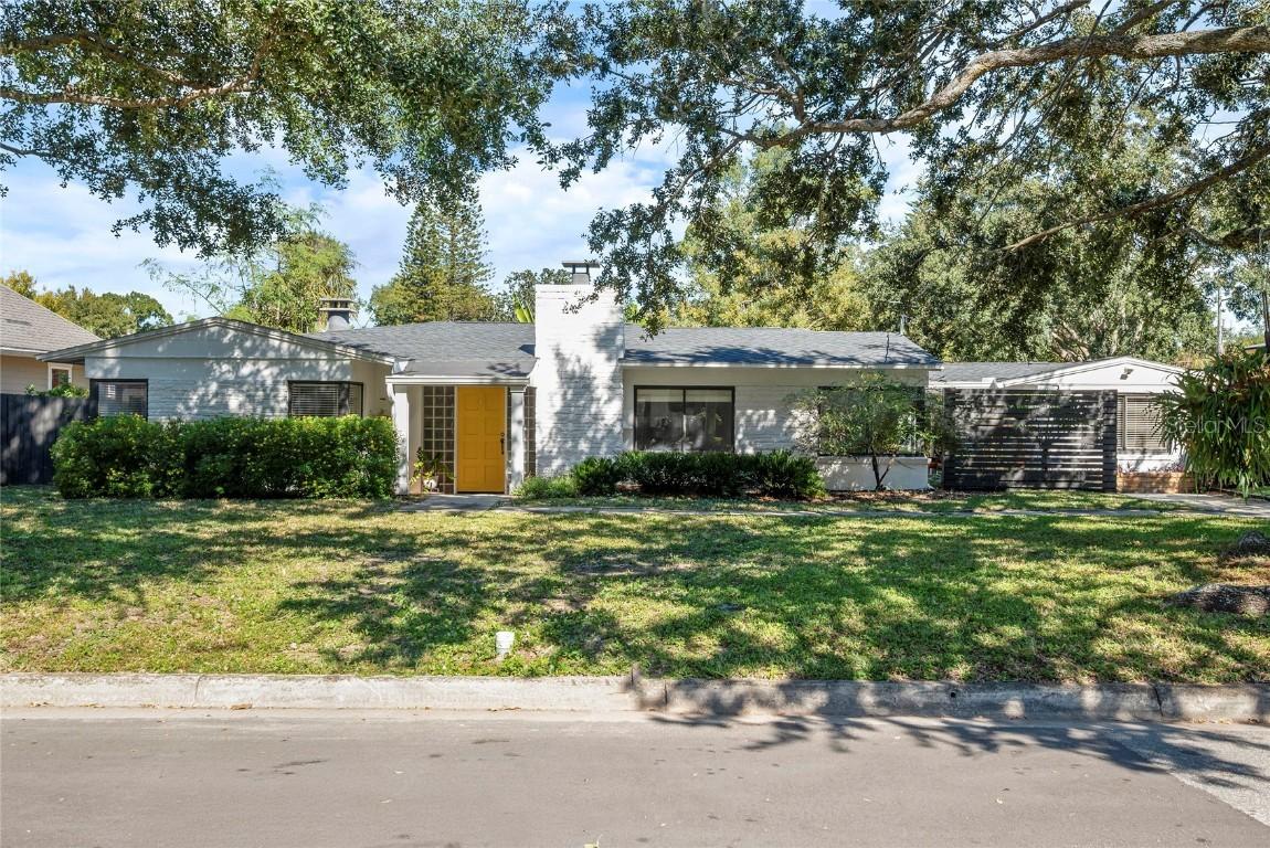 825 W Winter Park St., Orlando, FL 32804