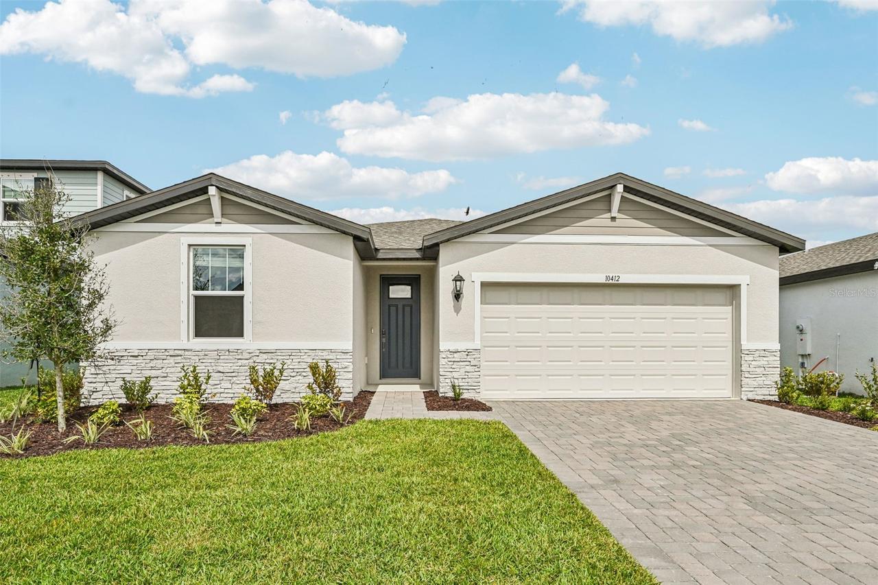 10412 Abundance Grove Way, Parrish, FL 34219