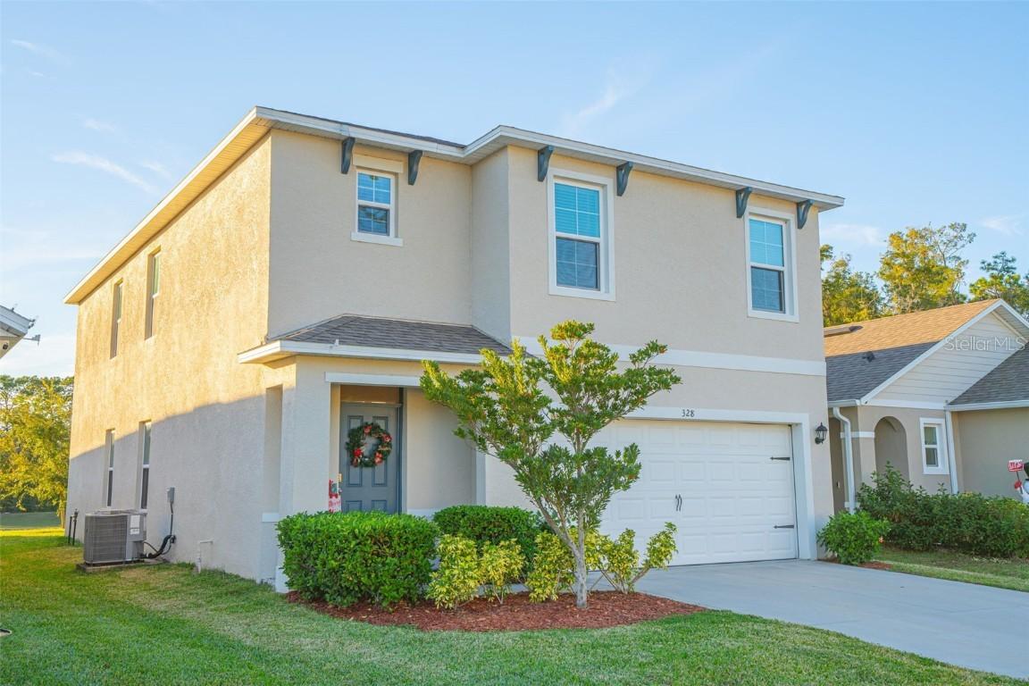 328 Pelham Park Dr., Deland, FL 32720