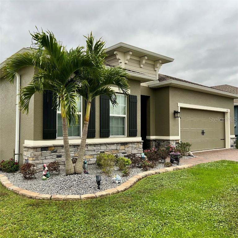 456 Winter Solstice Ln., Mount Dora, FL 32757