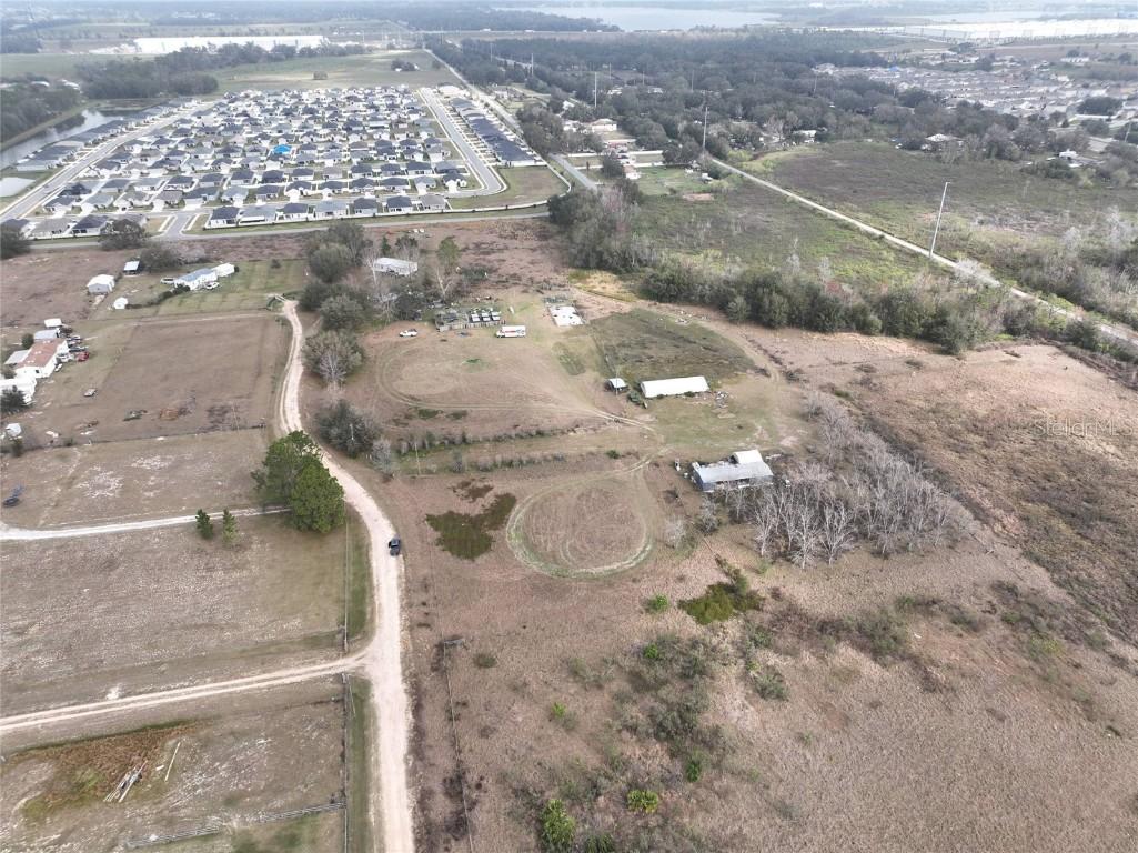 307 & 317 Skyblue Ln., Auburndale, FL 33823