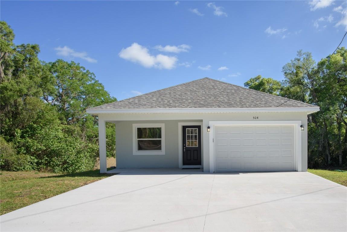 504 E Howry Ave., Deland, FL 32724
