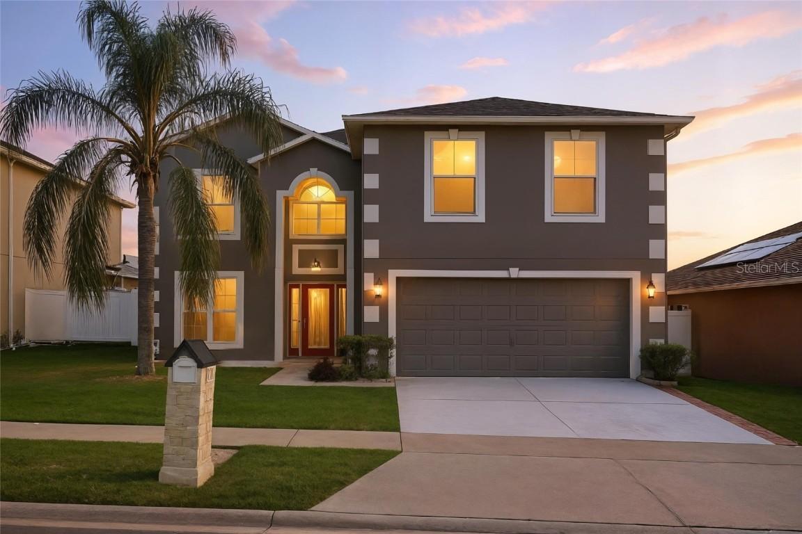 629 Milford St., Davenport, FL 33897