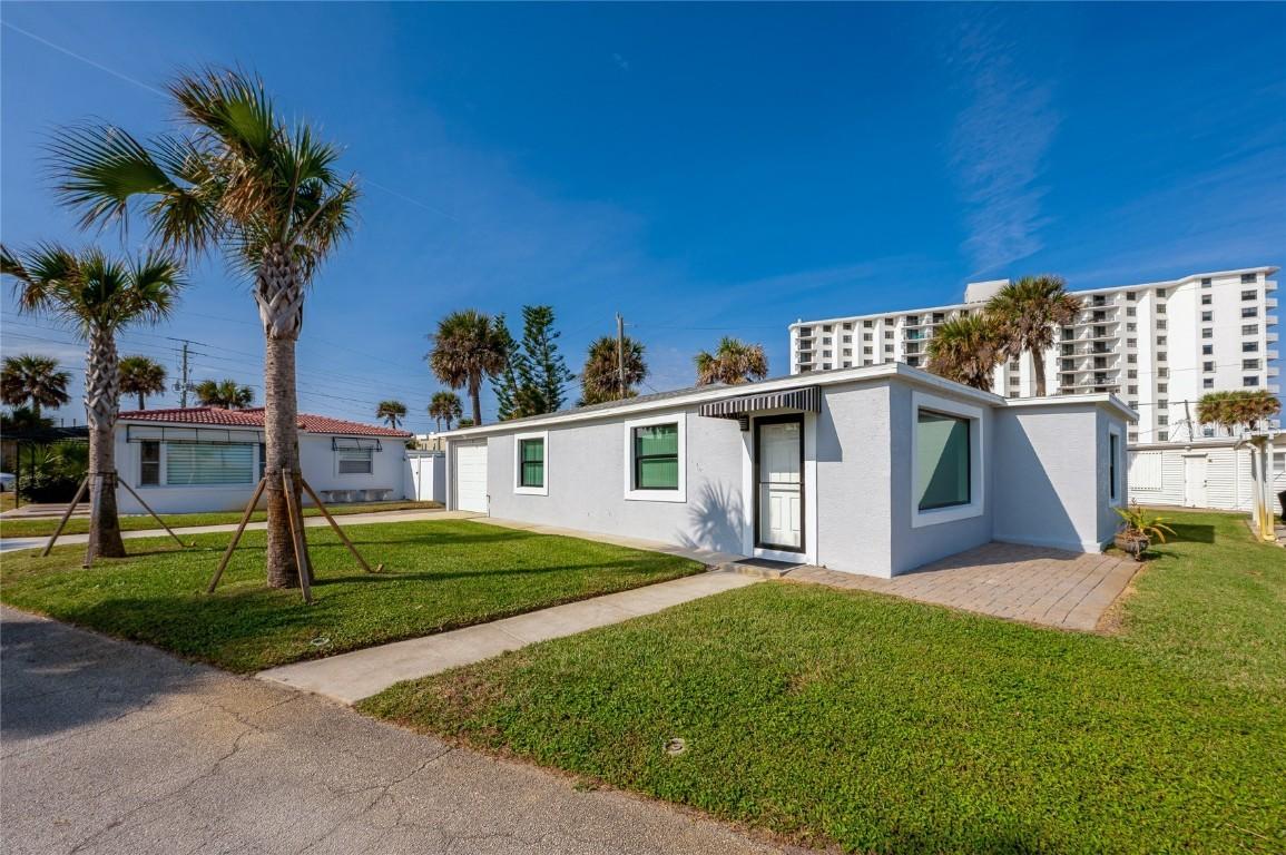 3 Sea Shore Dr., Ormond Beach, FL 32176