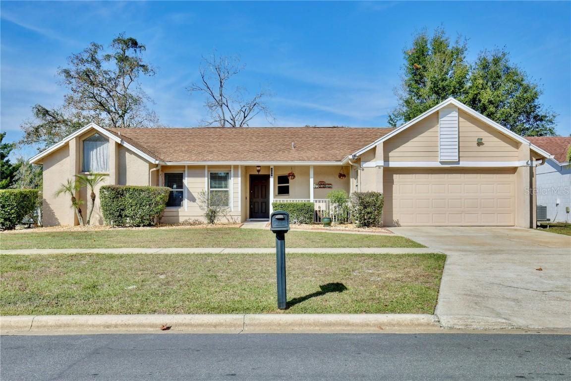 300 Springview Dr., Sanford, FL 32773