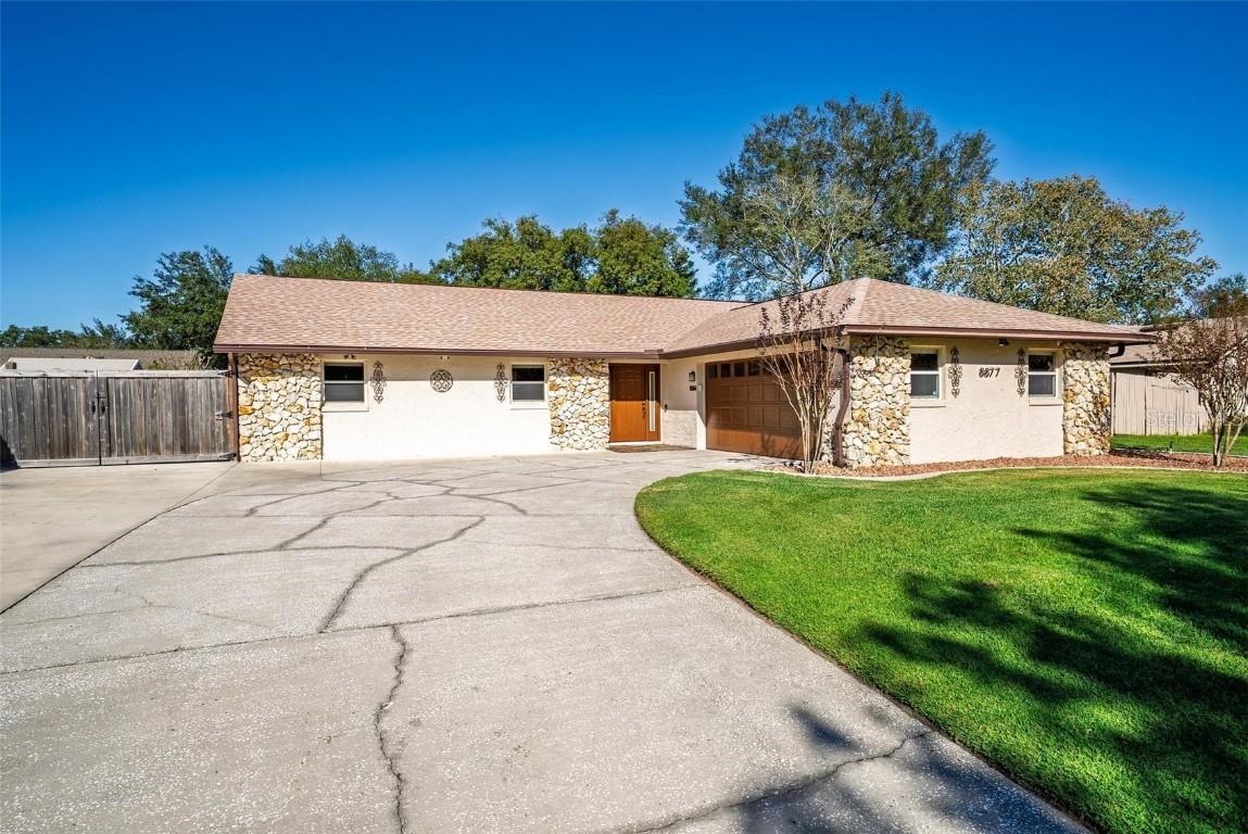 8877 Butternut Blvd., Orlando, FL 32817