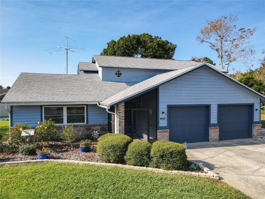 1807 Virginia Ct., Tavares, FL 32778