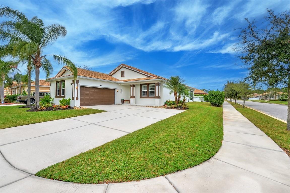 3447 Luna Bella Ln., New Smyrna Beach, FL 32168