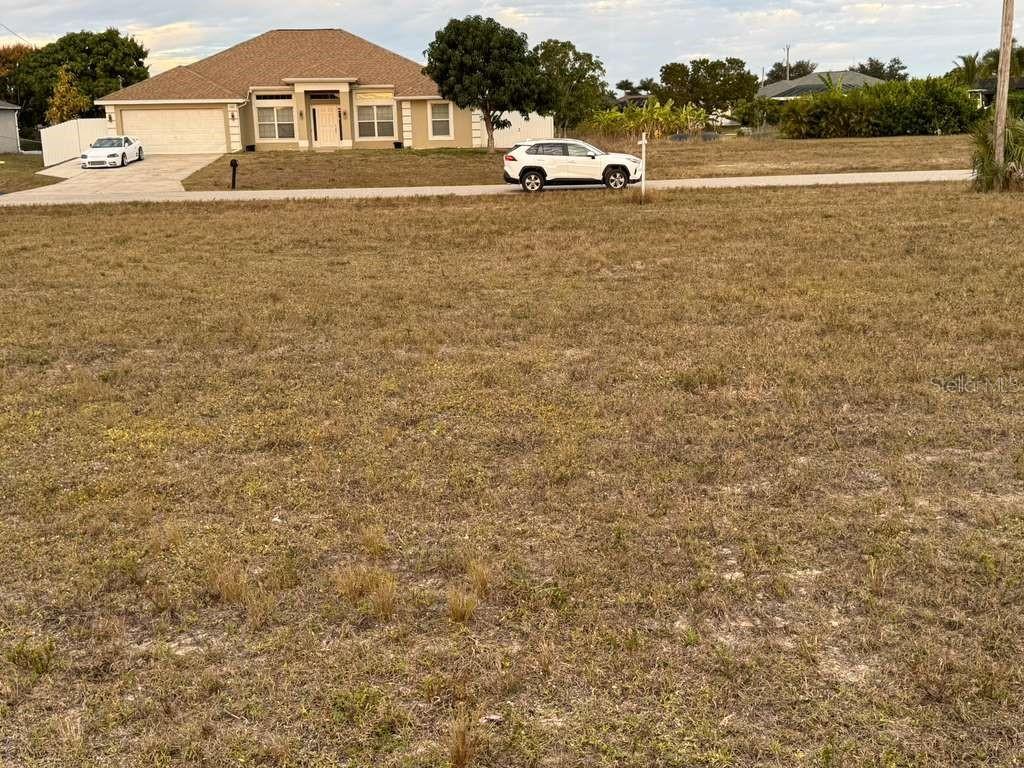 1302 NE 19th Pl., Cape Coral, FL 33909