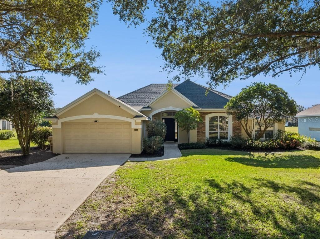 23518 Oak Prairie Cir., Sorrento, FL 32776