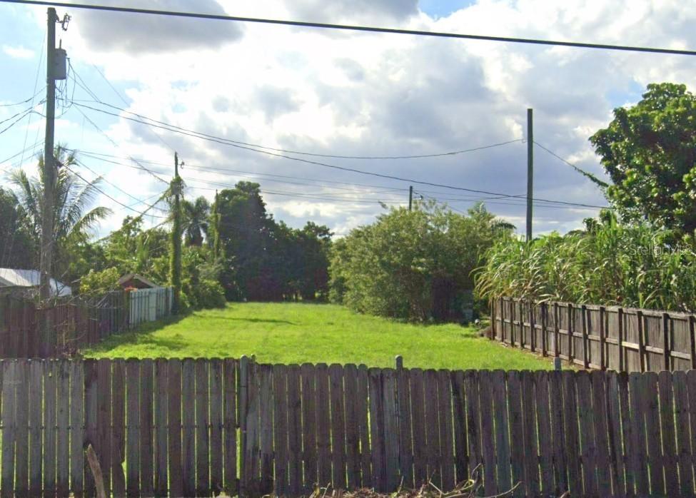 350 SW 8th Ave., Florida City, FL 33034