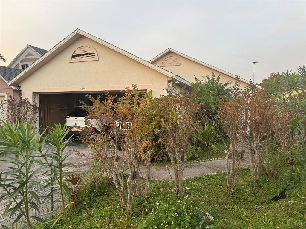 5425 Wood Crossing St., Orlando, FL 32811